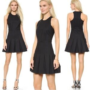 NWT Rebecca Minkoff Black Gigi fitted bodice pleated mini Dress Sz 4